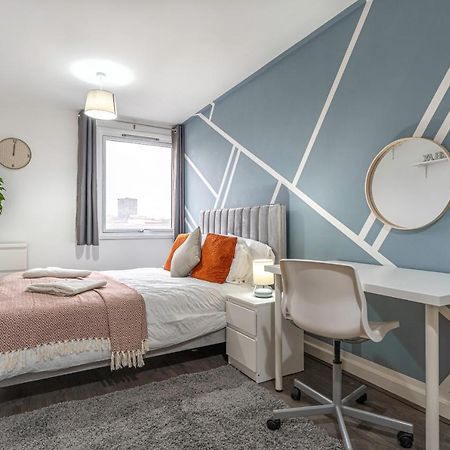 Jkg Property Solutions Presents Cosy City Apartment Coventry Exteriör bild