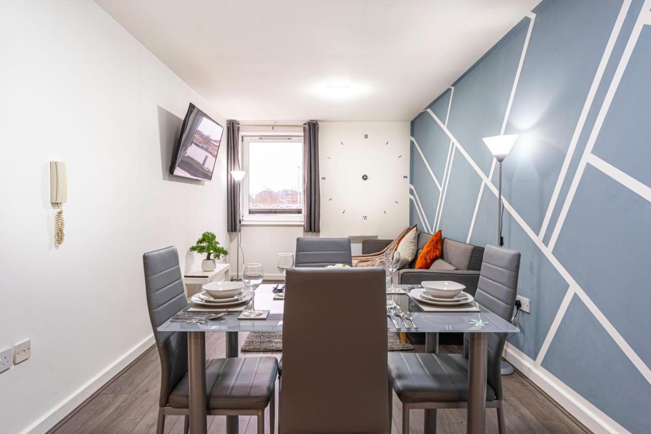 Jkg Property Solutions Presents Cosy City Apartment Coventry Exteriör bild